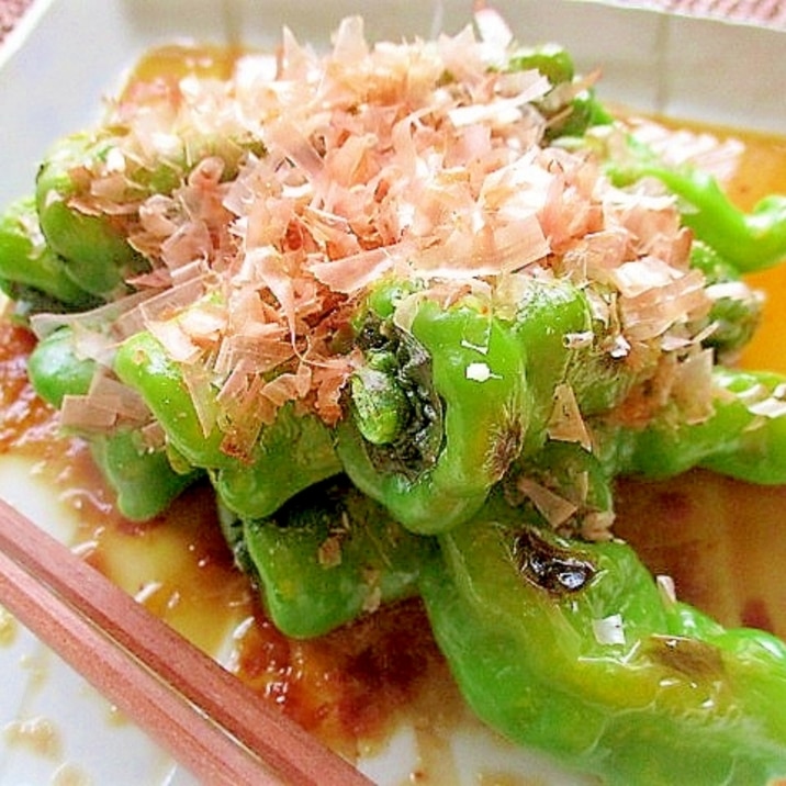 めんつゆで簡単!甘長とうがらしの焼き浸し